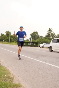 Runner Photo 2049495