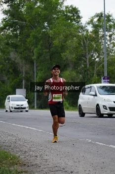 Runner Photo 2049534