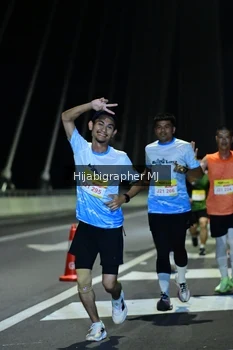 Runner Photo 2049567