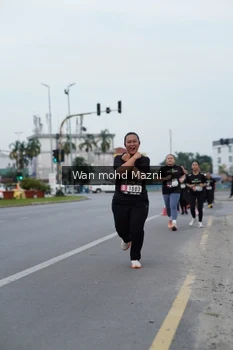 Runner Photo 2049626