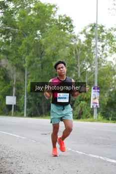 Runner Photo 2049651