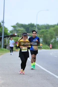 Runner Photo 2049698