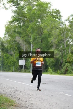 Runner Photo 2049706
