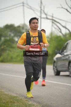 Runner Photo 2049722
