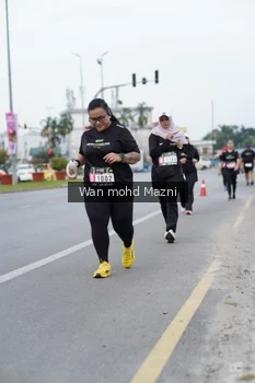 Runner Photo 2049738