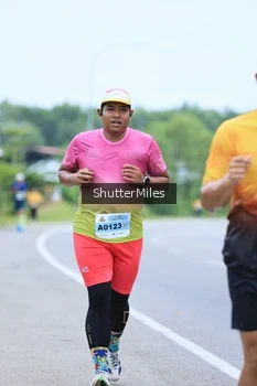 Runner Photo 2049774
