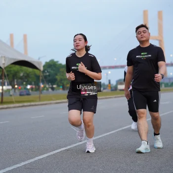 Runner Photo 2049775