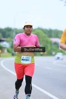 Runner Photo 2049778
