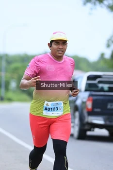 Runner Photo 2049785