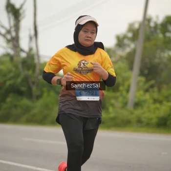 Runner Photo 2049797