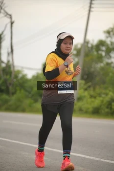 Runner Photo 2049801