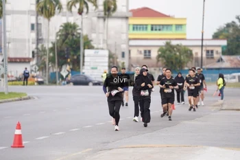 Runner Photo 2049810