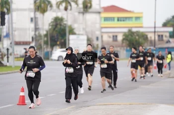 Runner Photo 2049841