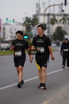 Runner Photo 2049858