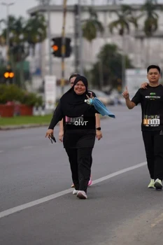 Runner Photo 2049873