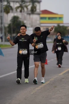 Runner Photo 2049893