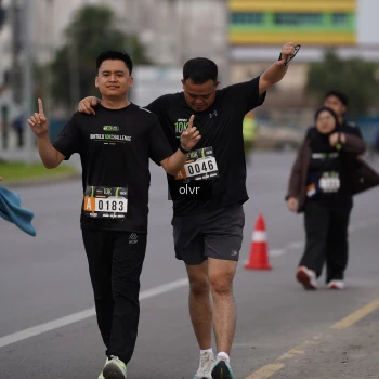 Runner Photo 2049917