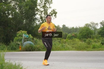 Runner Photo 2049948