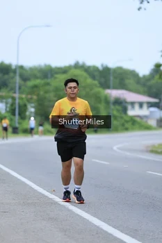 Runner Photo 2049962