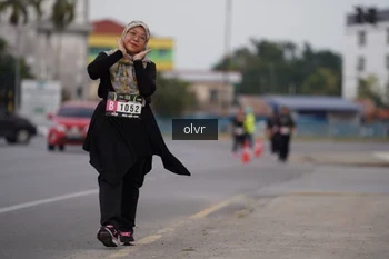 Runner Photo 2049975