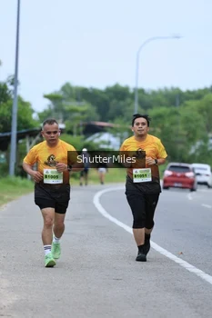 Runner Photo 2049982