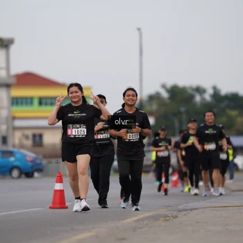 Runner Photo 2049993