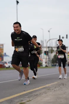 Runner Photo 2050033