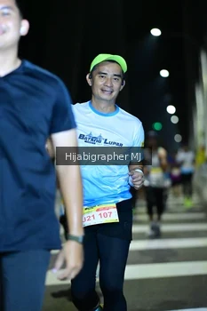 Runner Photo 2050063