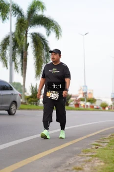 Runner Photo 2050078