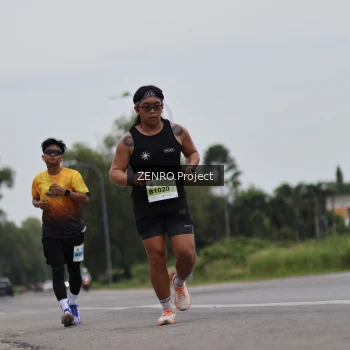 Runner Photo 2050118