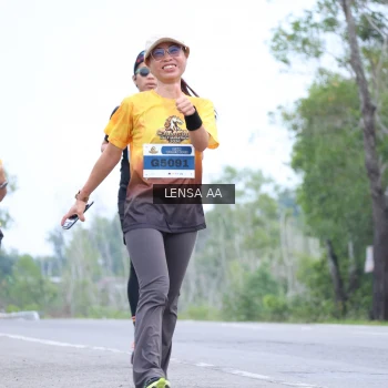 Runner Photo 2050216