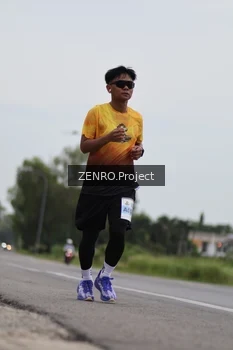 Runner Photo 2050247