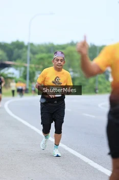 Runner Photo 2050306