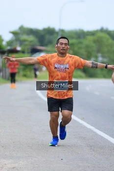 Runner Photo 2050474