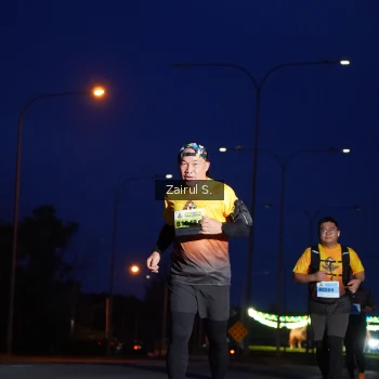 Runner Photo 2050537