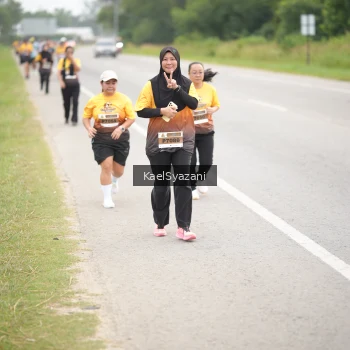 Runner Photo 2050559