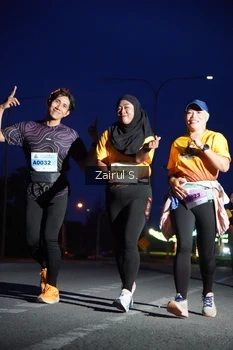 Runner Photo 2050634