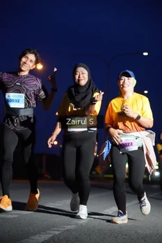 Runner Photo 2050655