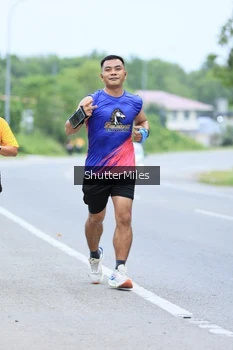 Runner Photo 2050669