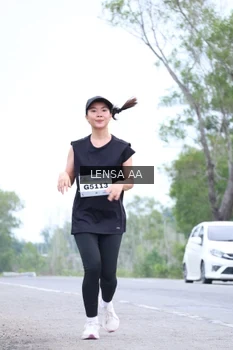 Runner Photo 2050710