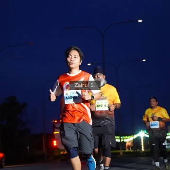 Runner Photo 2050715
