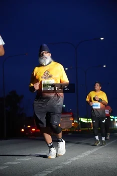 Runner Photo 2050723