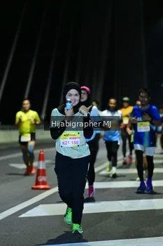 Runner Photo 2050737