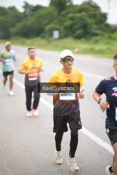 Runner Photo 2050750