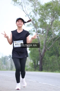 Runner Photo 2050767