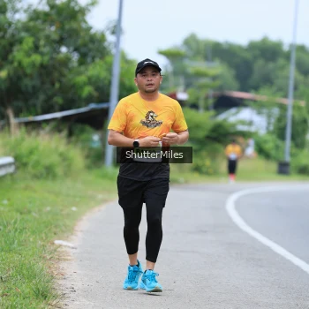 Runner Photo 2050768