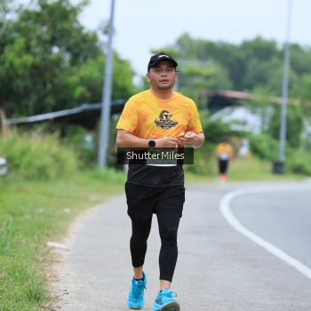Runner Photo 2050774