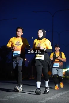 Runner Photo 2050837