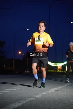 Runner Photo 2050888