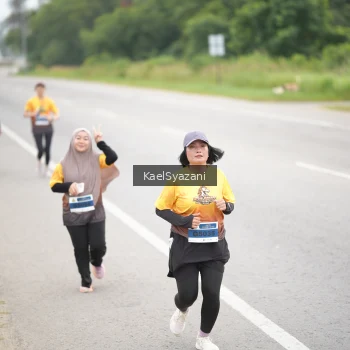 Runner Photo 2050910
